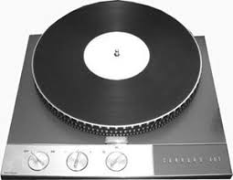 Radio 270's Garrad turntables
